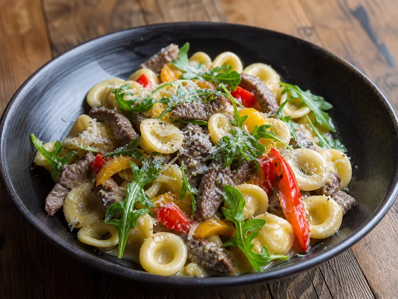Danie Orecchiette z wołowiną