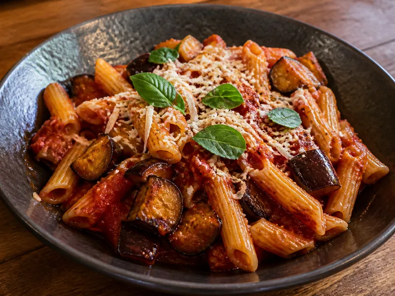 Danie Penne alla Norma