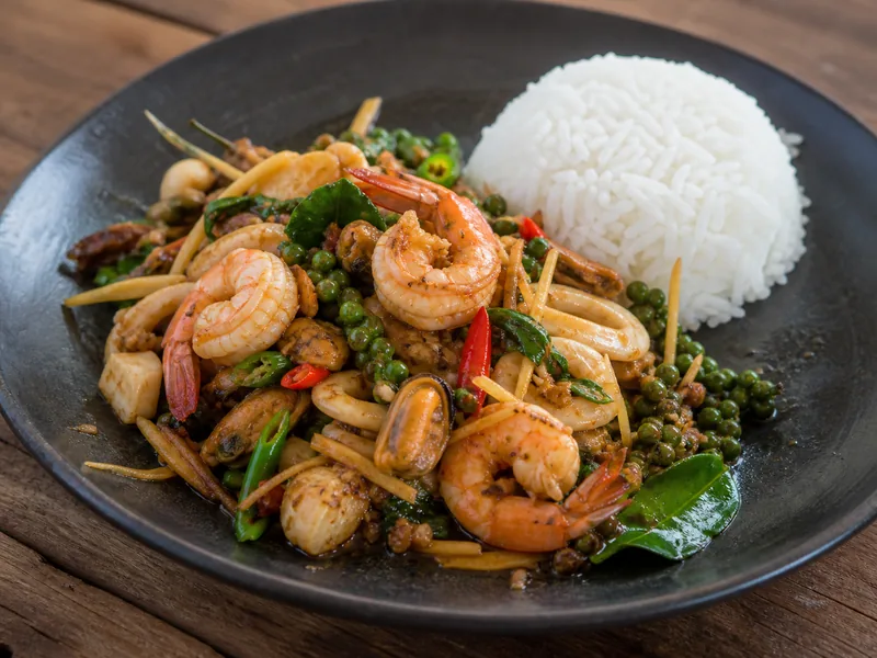 Danie Phad Cha Talay