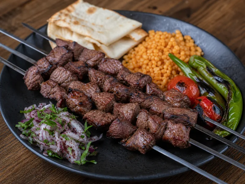 Danie Şiş kebab